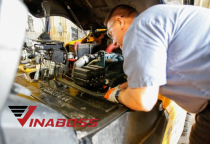 Sửa Xe Nâng Tại Phường Chánh Hưng - Uy Tín, Nhanh Chóng 24/7 | Vinaboss✔️⭐️