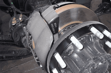 Nguyên nhân và cách sửa chữa hệ thống khí nén xe nâng khi bị hỏng