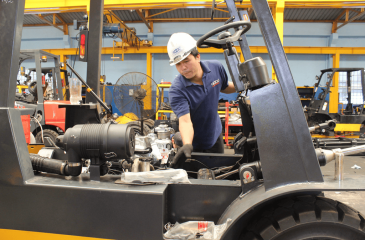 Bảo Trì Xe Nâng Tại Asa: Bí Quyết Giữ Gìn Hiệu Suất Và An Toàn