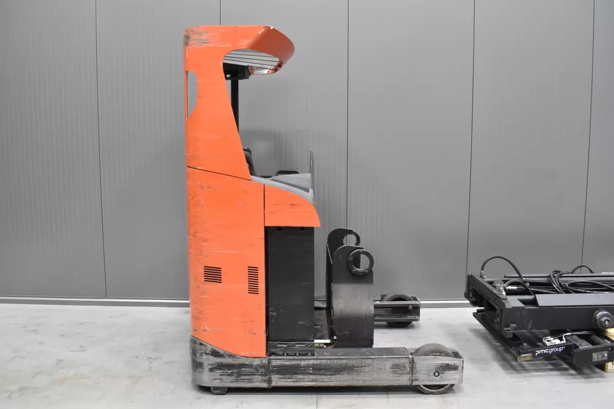 Sửa xe nâng hàng