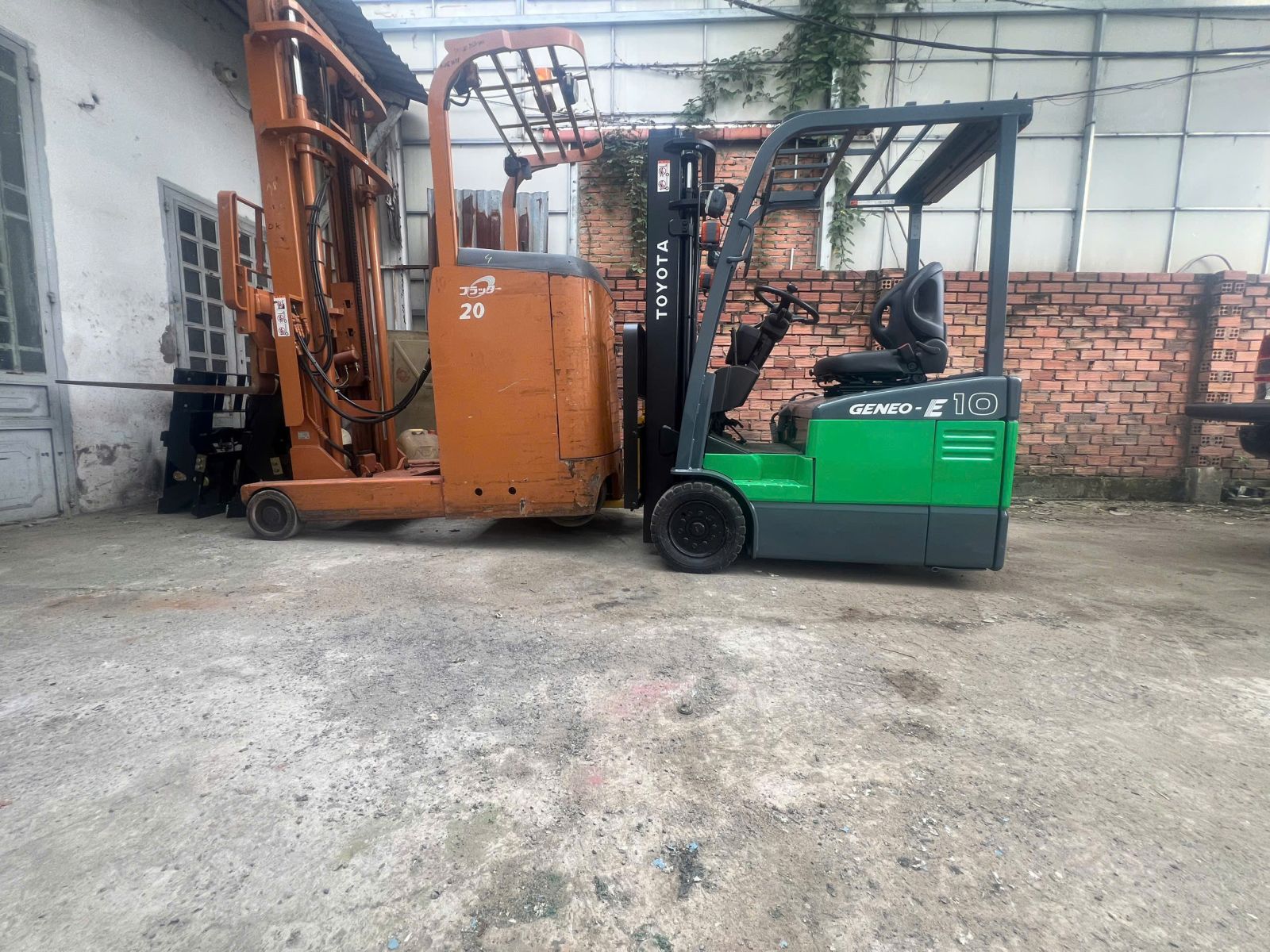 Bán xe nâng cũ tại Thành Phố Hồ Chí Minh